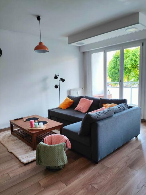 Chaleureux Appartement. Dinan Exterior foto